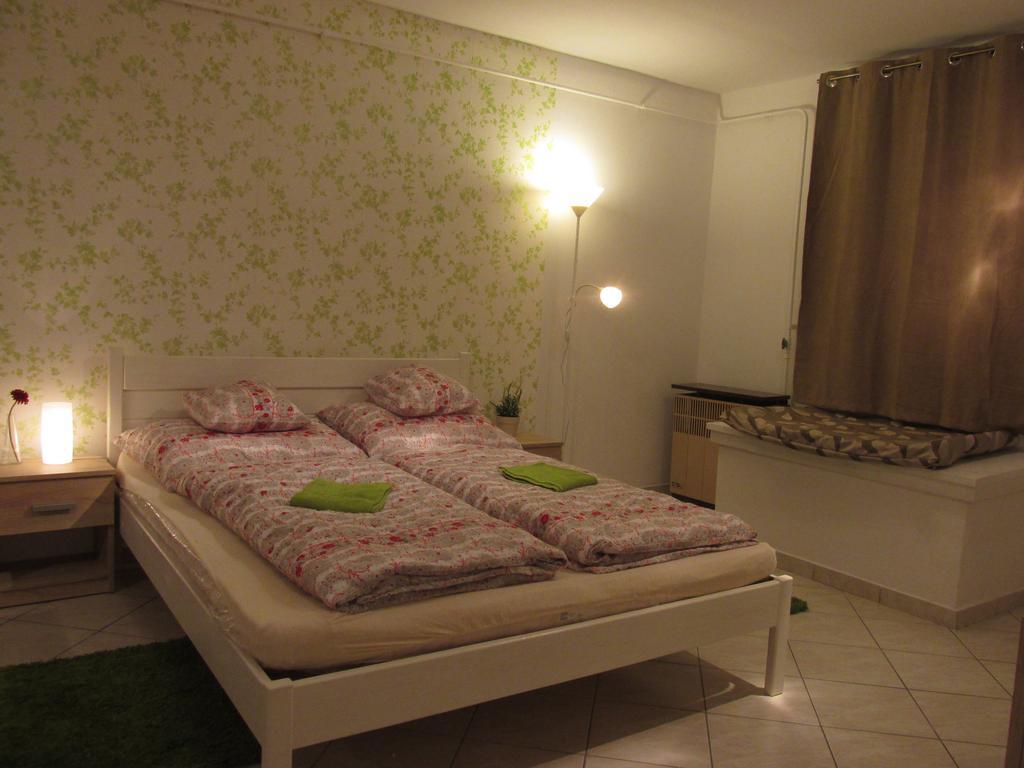 Fortuna Apartments เอ็กเกอร์ ภายนอก รูปภาพ
